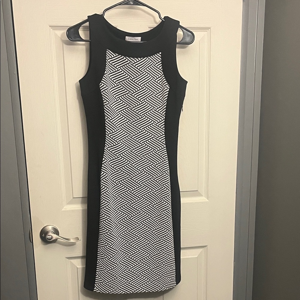 Calvin Klein Black and White Geometric Midi Dress